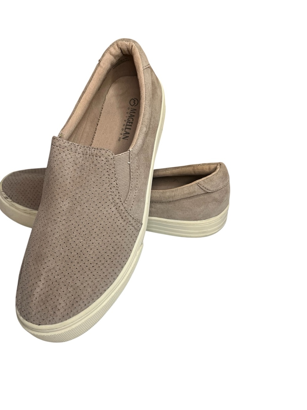 Magellan Outdoors Women's size 10 B Slip-On Casual Loafers — Taupe Suede